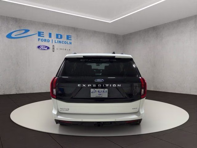 2026 Star White Metallic Tri-Coat Ford Expedition Max Active 4X4 SUV