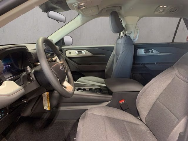 2026 Star White Metallic TC Ford Explorer Active 4X4 SUV