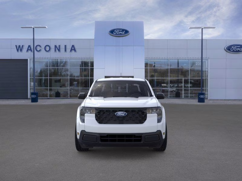 2025 Oxford White Ford Maverick XL AWD Truck