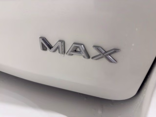 2026 Star White Metallic Tri-Coat Ford Expedition Max Active 4X4 SUV