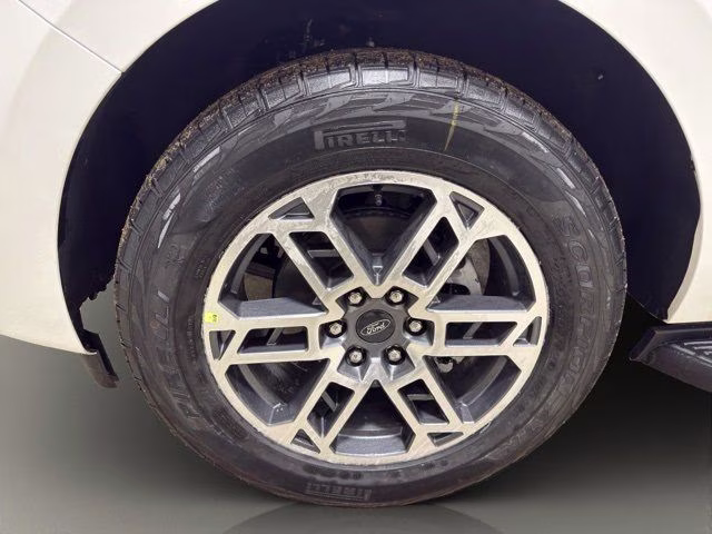 2026 Star White Metallic Tri-Coat Ford Expedition Max Active 4X4 SUV