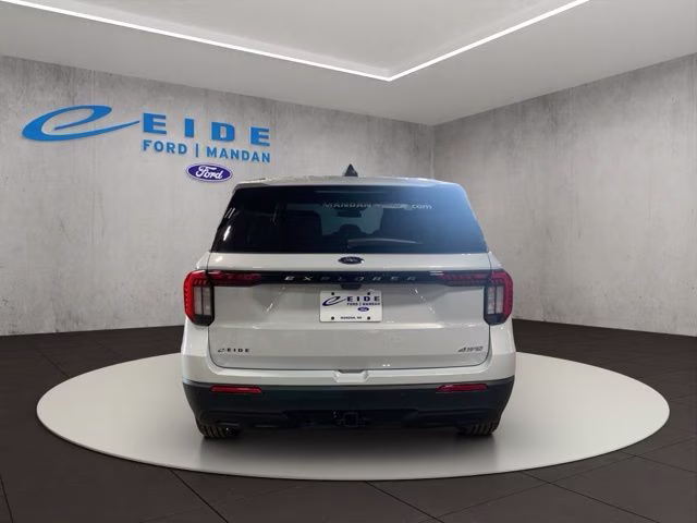 2026 Star White Metallic TC Ford Explorer Active 4X4 SUV