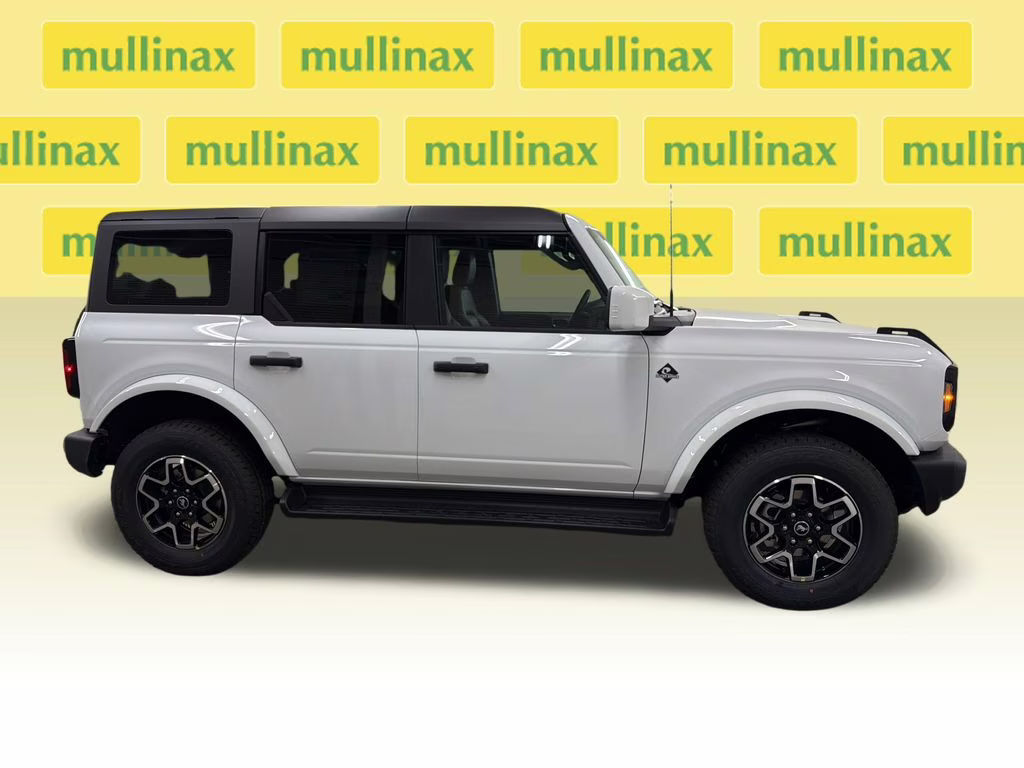 2026 OXFORD WHITE Ford Bronco Outer Banks 4X4 SUV