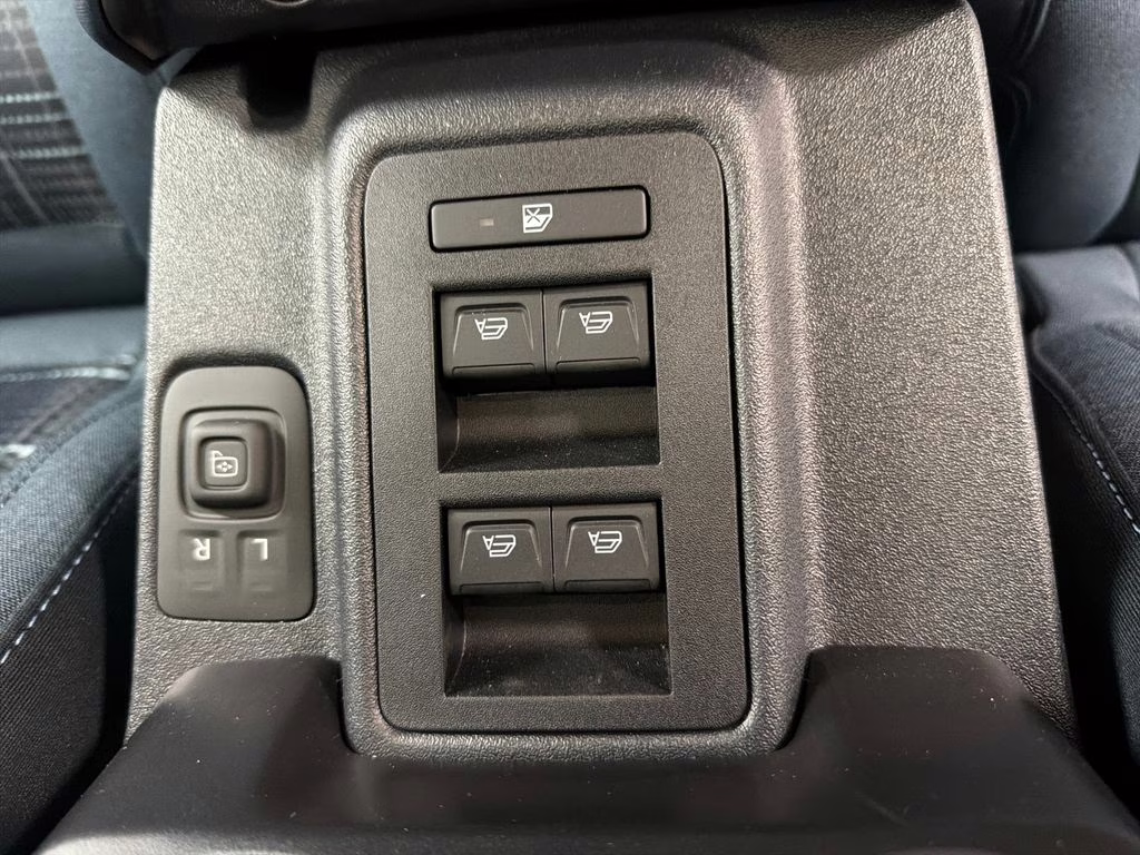 2026 VELOCITY BLUE Ford Bronco Heritage Edition 4X4 SUV