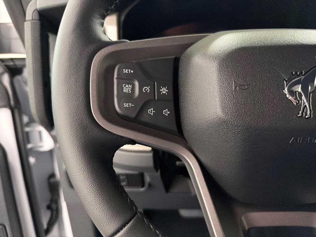 2026 OXFORD WHITE Ford Bronco Outer Banks 4X4 SUV