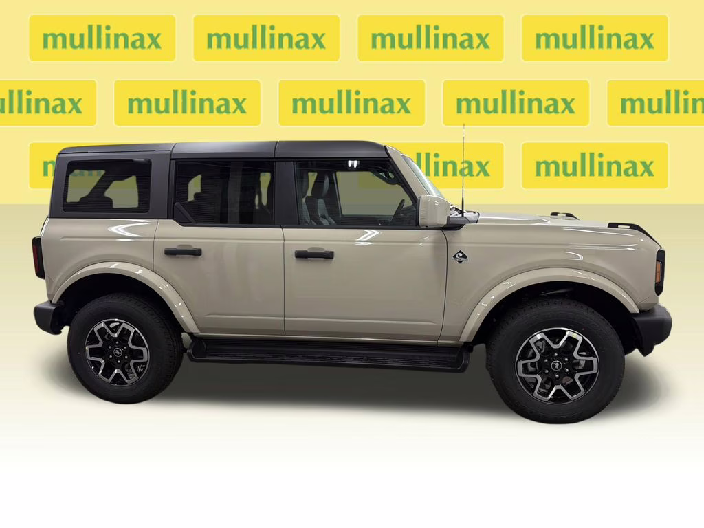 2026 Beige Ford Bronco Outer Banks 4X4 SUV