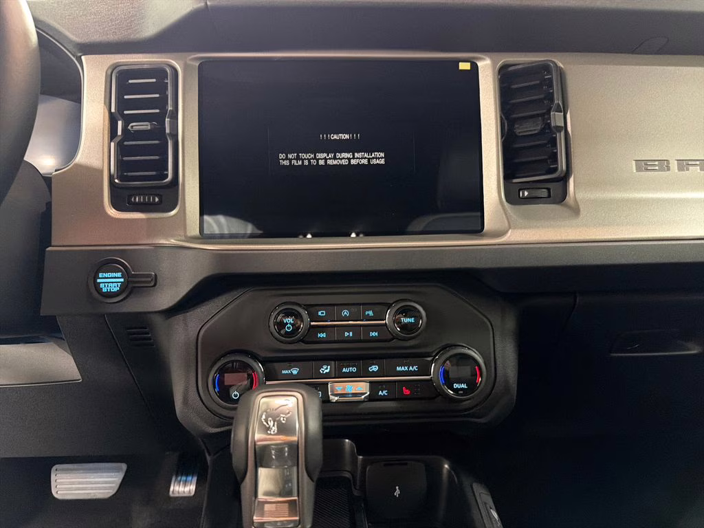 2026 SHADOW BLACK Ford Bronco Outer Banks 4X4 SUV