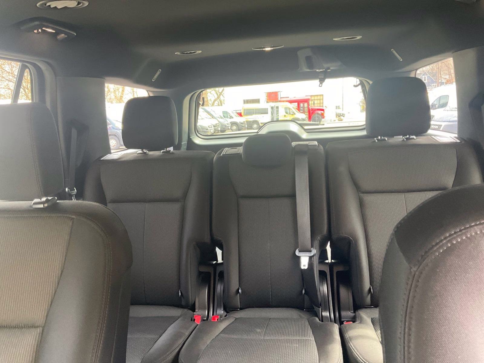 2020 White Metallic Ford Expedition XLT 4X4 SUV