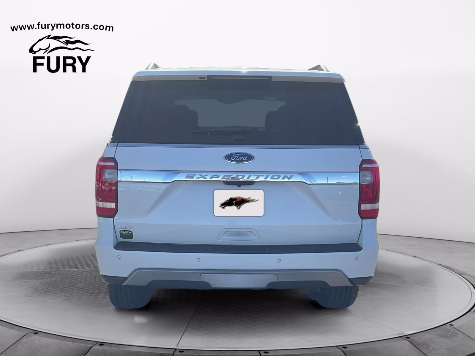2020 White Metallic Ford Expedition XLT 4X4 SUV