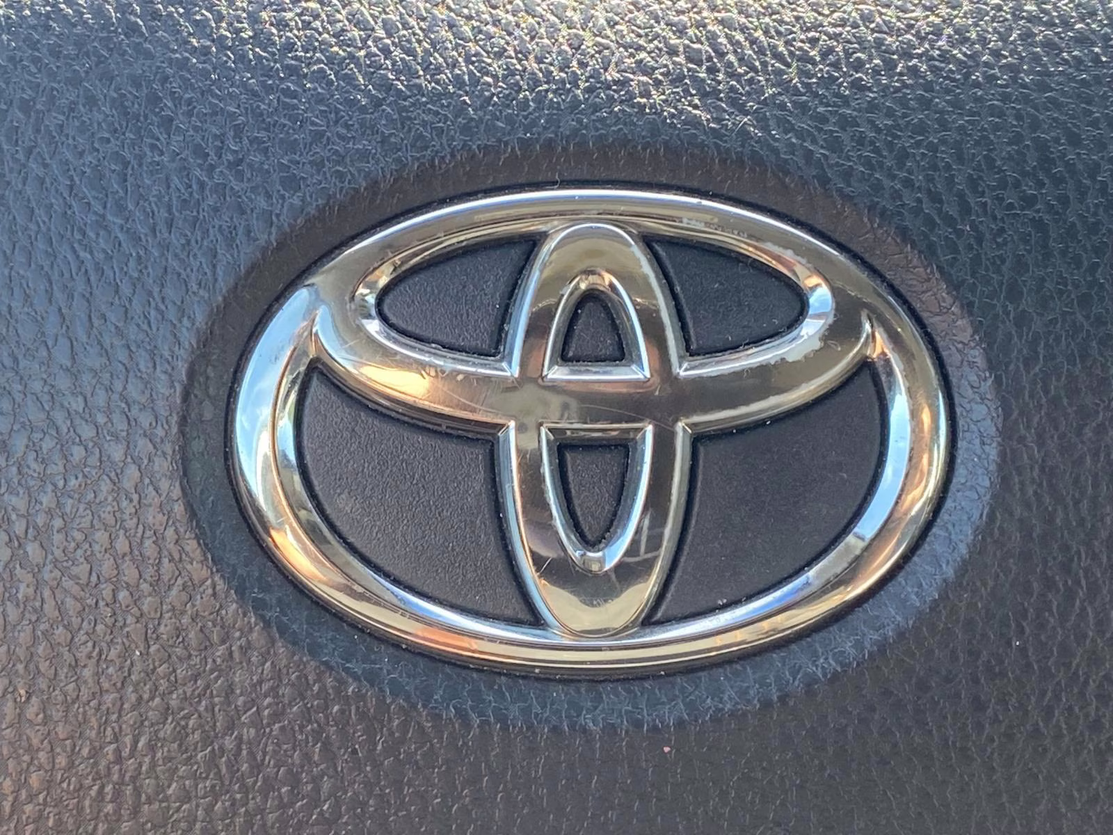 2020 Super White Toyota Camry LE FWD Sedan