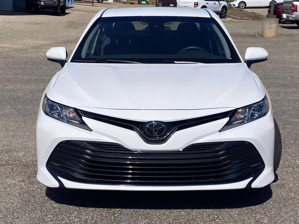 2020 Super White Toyota Camry LE FWD Sedan