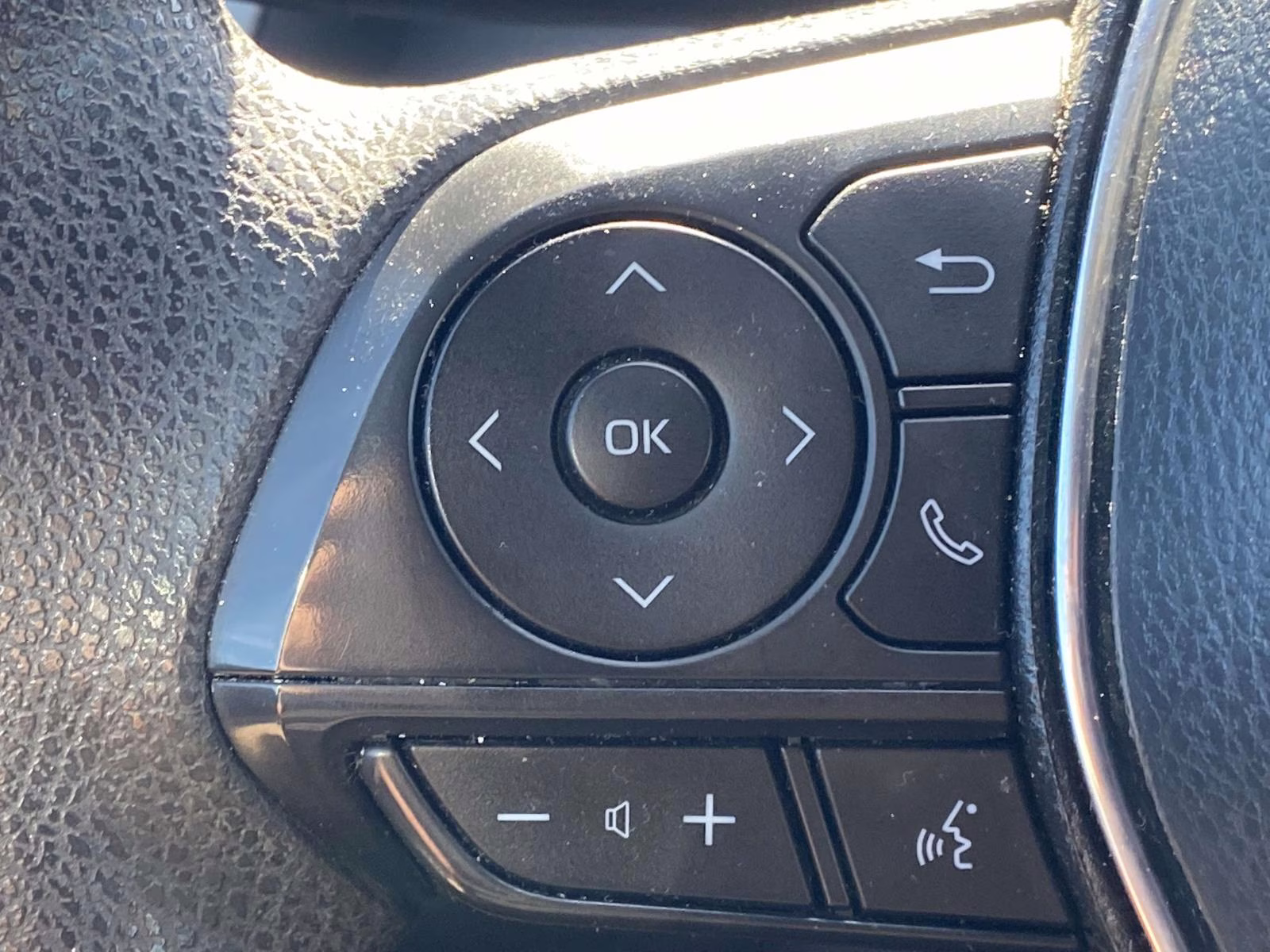 2020 Super White Toyota Camry LE FWD Sedan