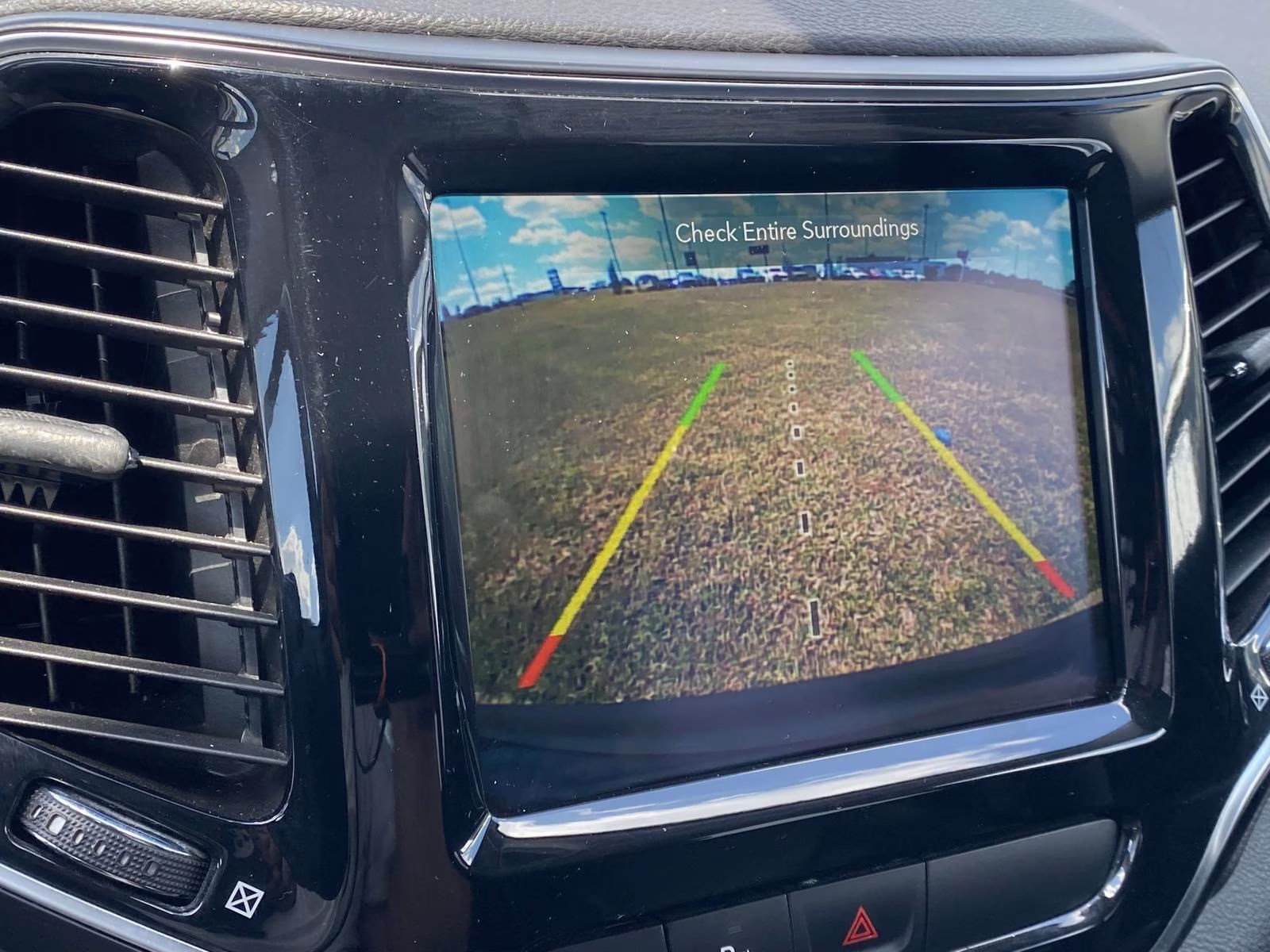 2019 Diamond Black Crystal Pearlcoat Jeep Cherokee Limited 4X4 SUV