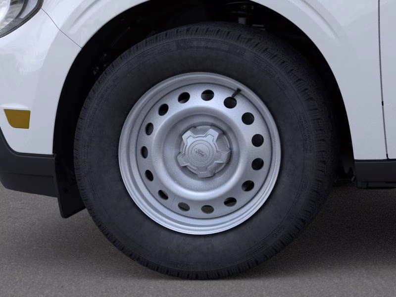 2025 Oxford White Ford Maverick XL AWD Truck