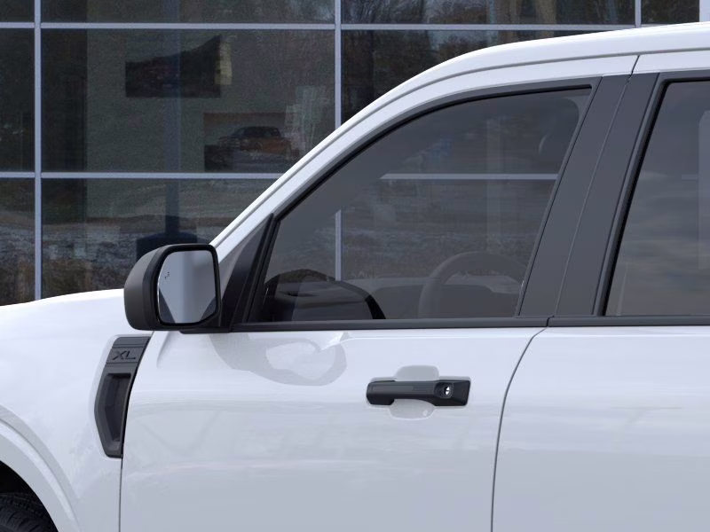 2025 Oxford White Ford Maverick XL AWD Truck
