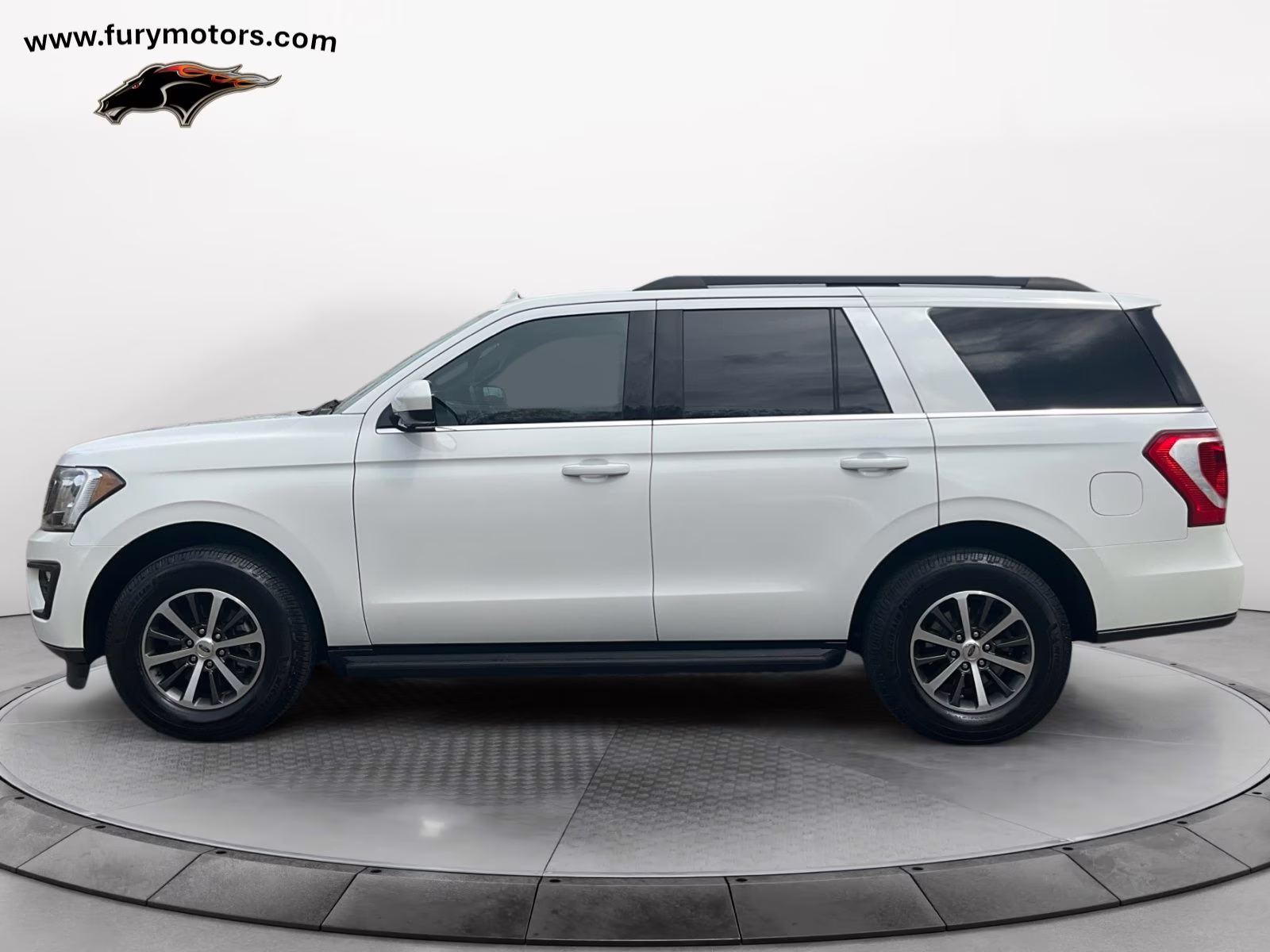 2020 White Metallic Ford Expedition XLT 4X4 SUV