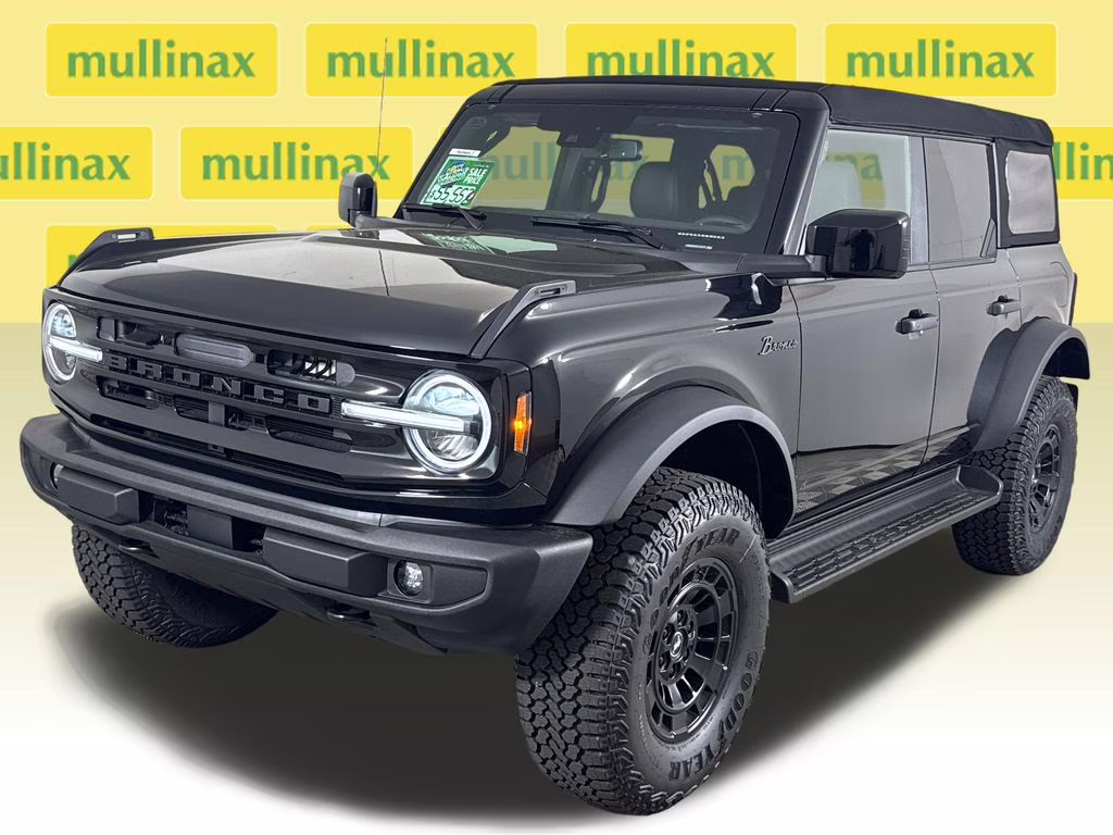 2026 Shadow Black Ford Bronco Outer Banks 4X4 SUV