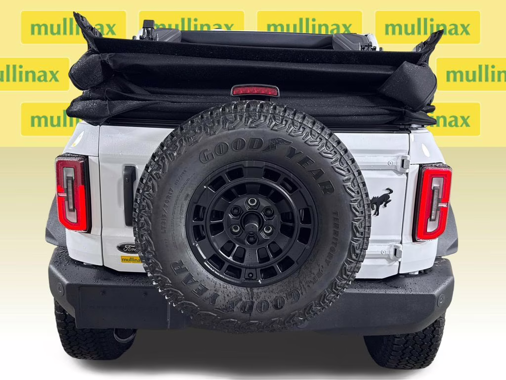 2026 Oxford White Ford Bronco Outer Banks 4X4 SUV