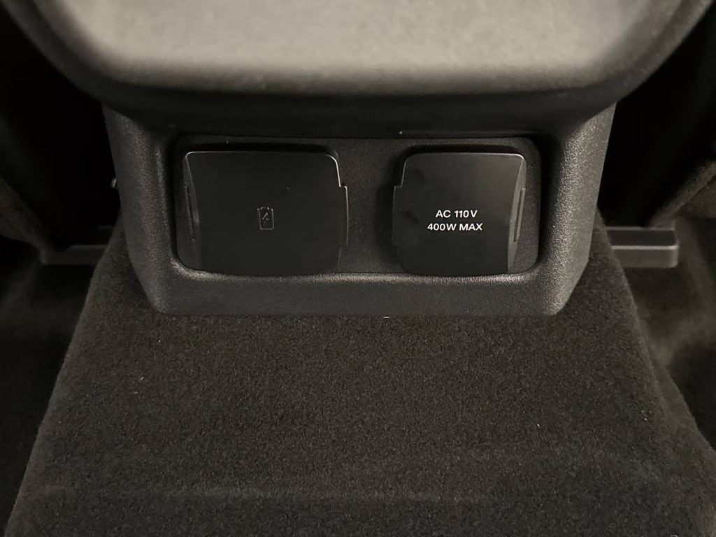 2026 Oxford White Ford Bronco Outer Banks 4X4 SUV