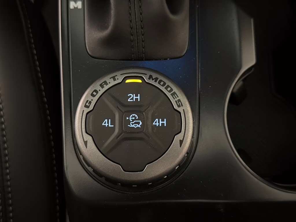 2026 Oxford White Ford Bronco Outer Banks 4X4 SUV