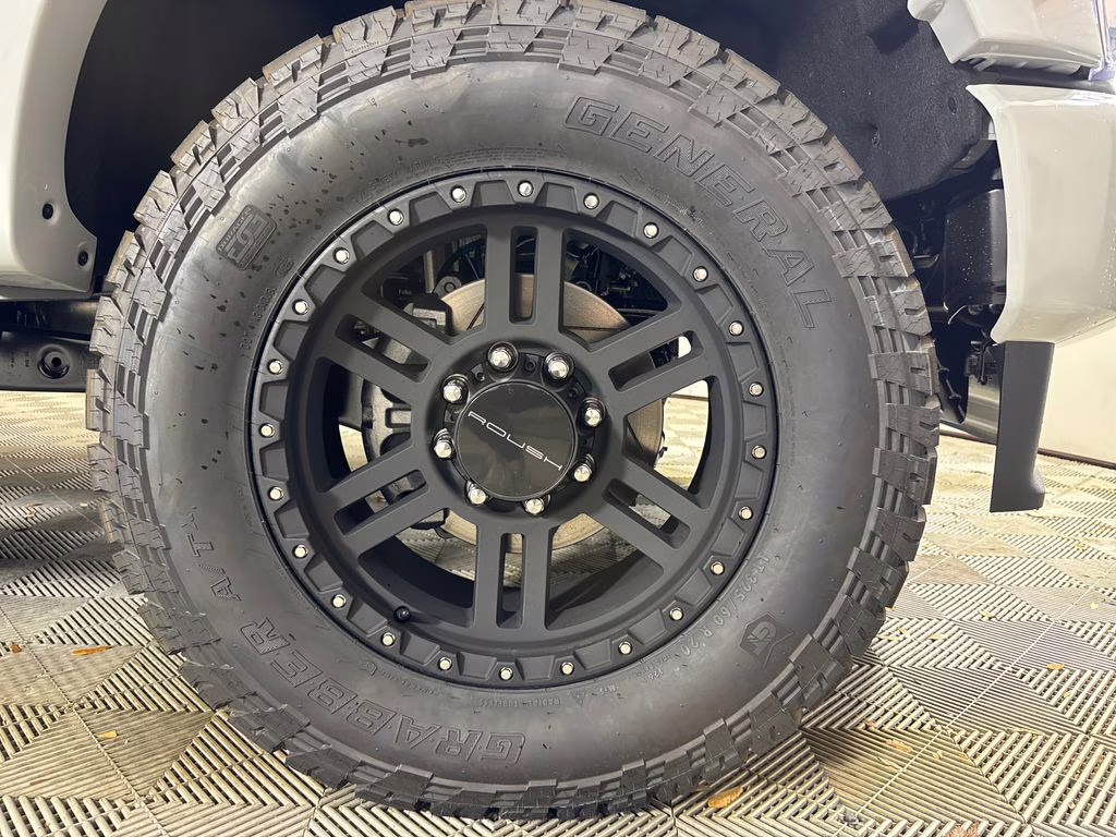 2026 Avalanche Ford Super Duty F-250 SRW ROUSH 4X4 Truck