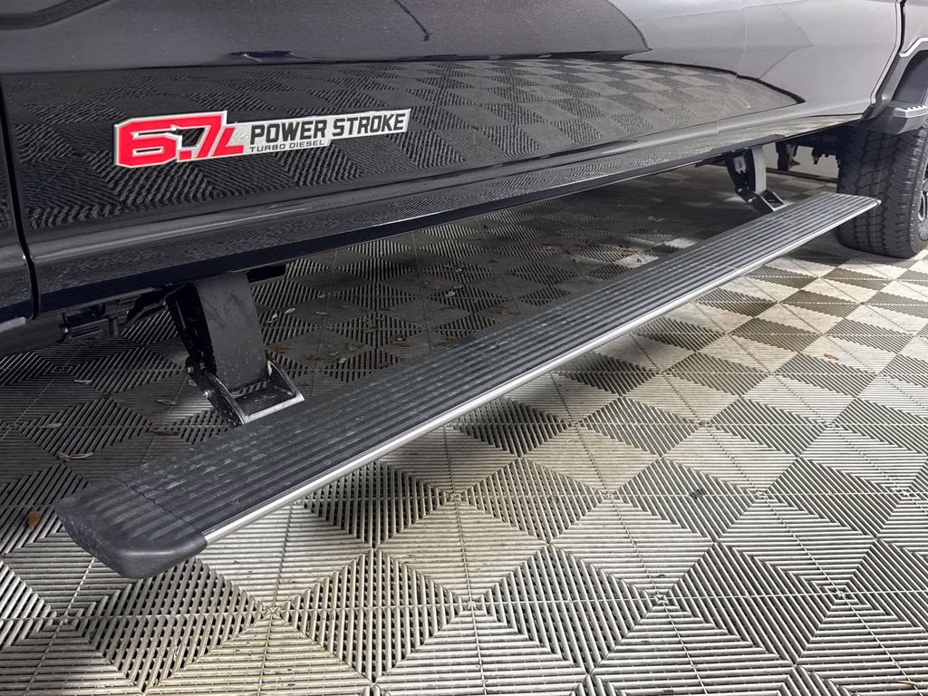 2026 Agate Black Metallic Ford Super Duty F-350 SRW Platinum 4X4 Truck