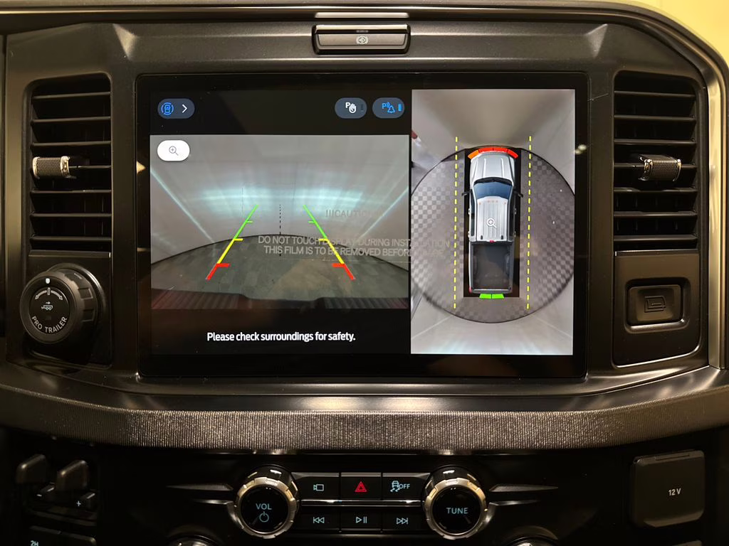 2026 Agate Black Metallic Ford Super Duty F-350 SRW Platinum 4X4 Truck