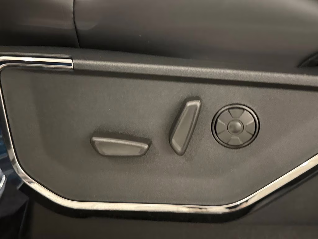 2026 Gray Ford Super Duty F-350 SRW Platinum 4X4 Truck