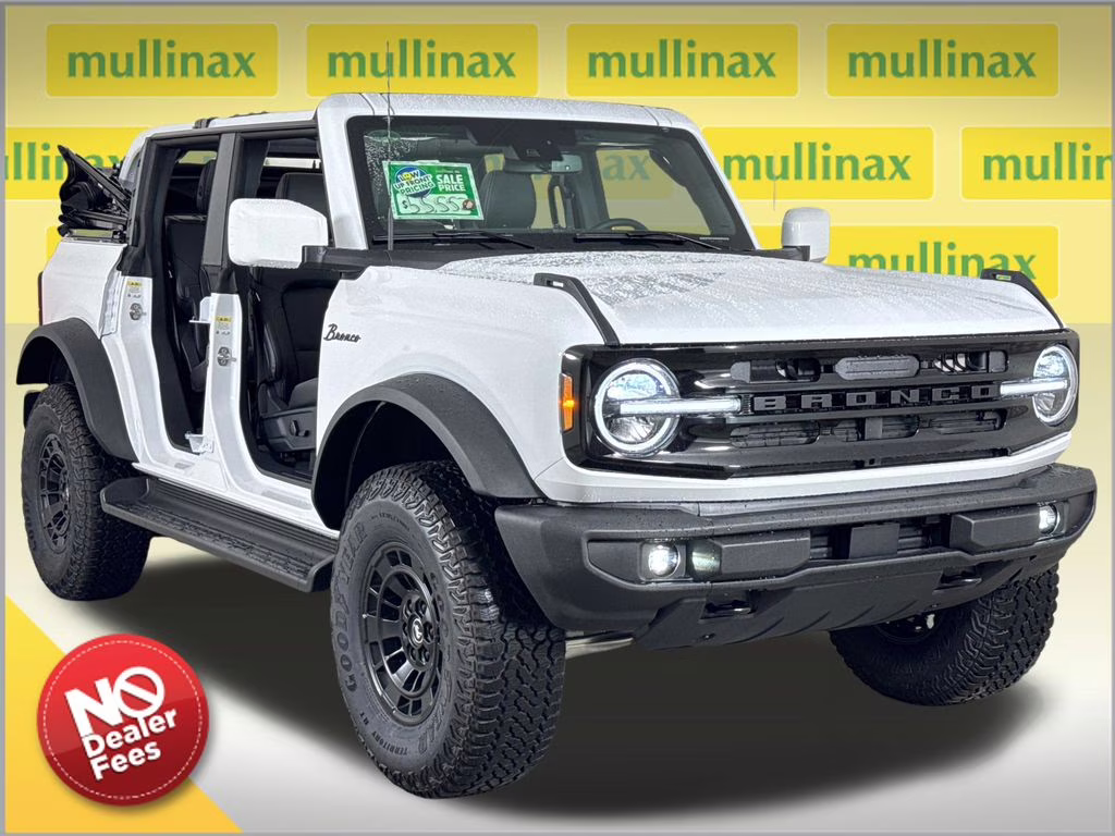 2026 Oxford White Ford Bronco Outer Banks 4X4 SUV