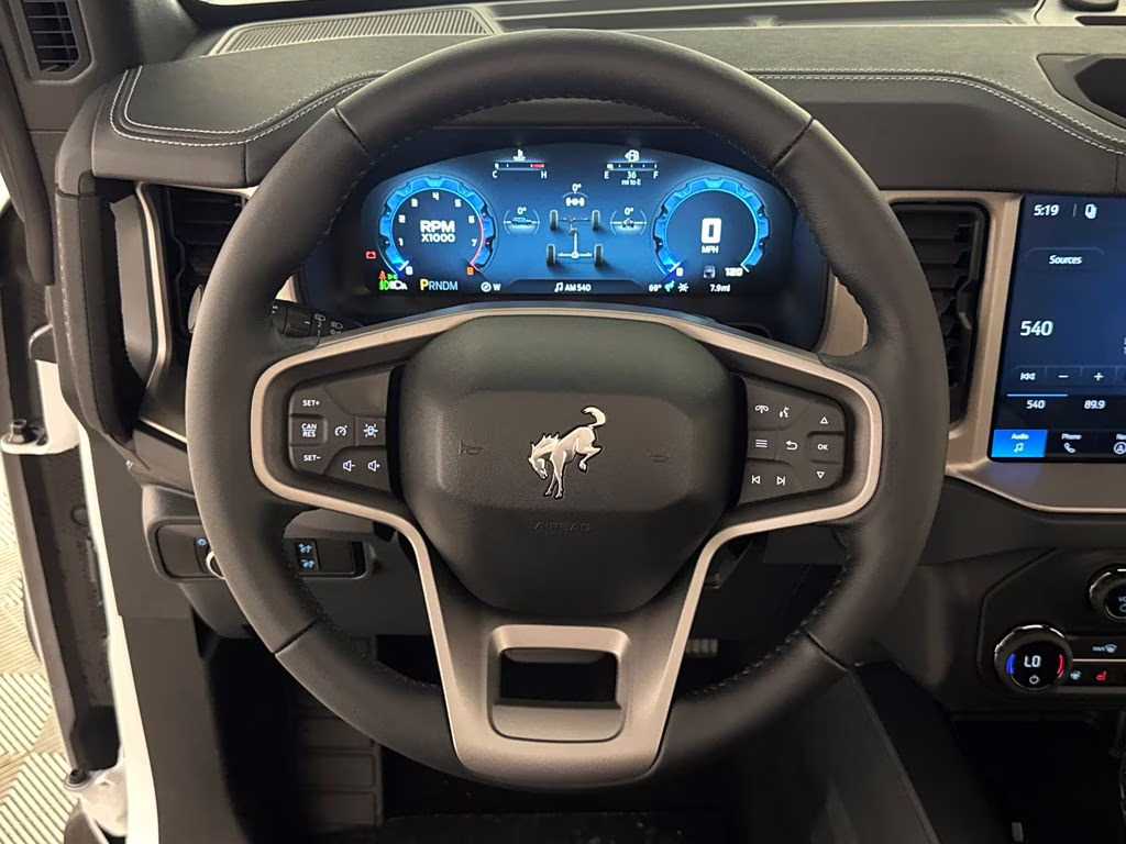 2026 Oxford White Ford Bronco Outer Banks 4X4 SUV