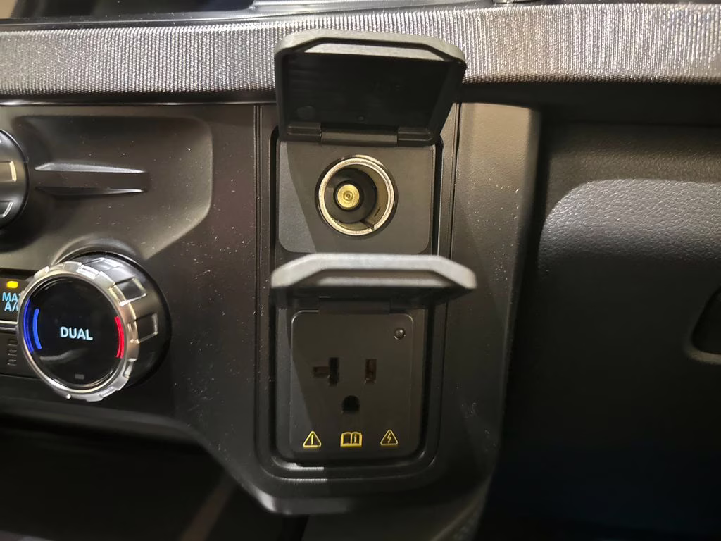 2026 Agate Black Metallic Ford Super Duty F-350 SRW Platinum 4X4 Truck