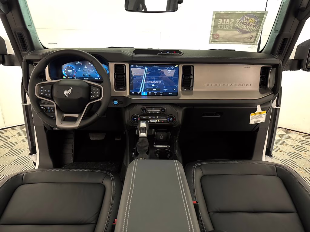 2026 Oxford White Ford Bronco Outer Banks 4X4 SUV