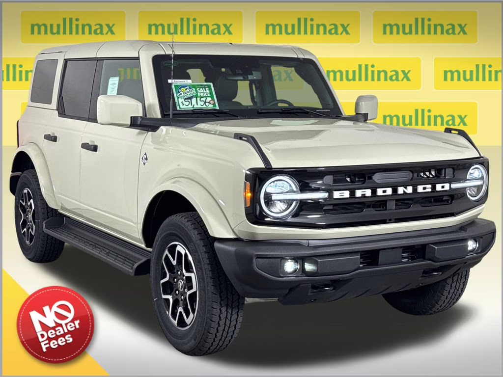 2026 Beige Ford Bronco Outer Banks 4X4 SUV