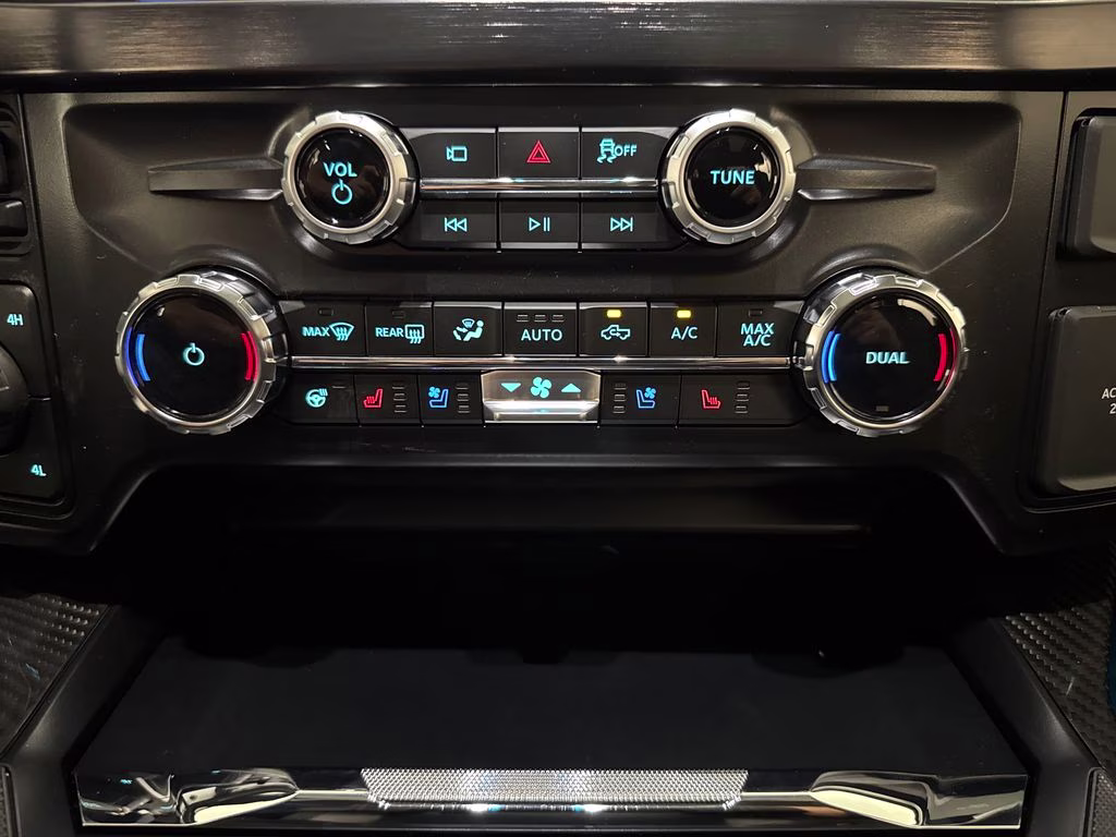 2026 Avalanche Ford Super Duty F-250 SRW ROUSH 4X4 Truck