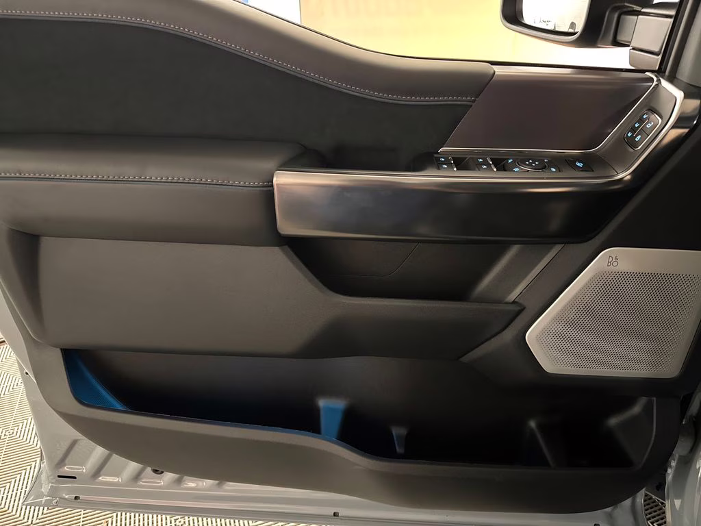 2026 Gray Ford Super Duty F-350 SRW Platinum 4X4 Truck