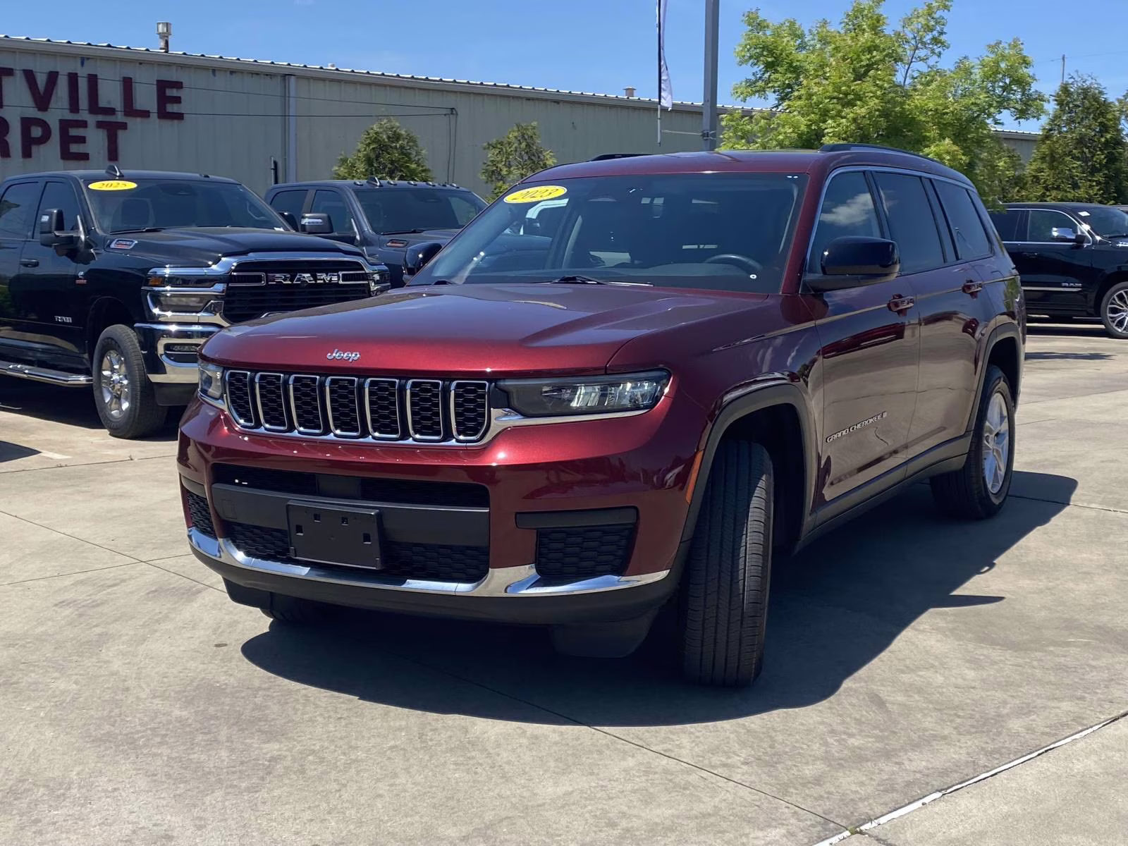 2023 Velvet Red Pearlcoat Jeep Grand Cherokee L Laredo 4X4 SUV