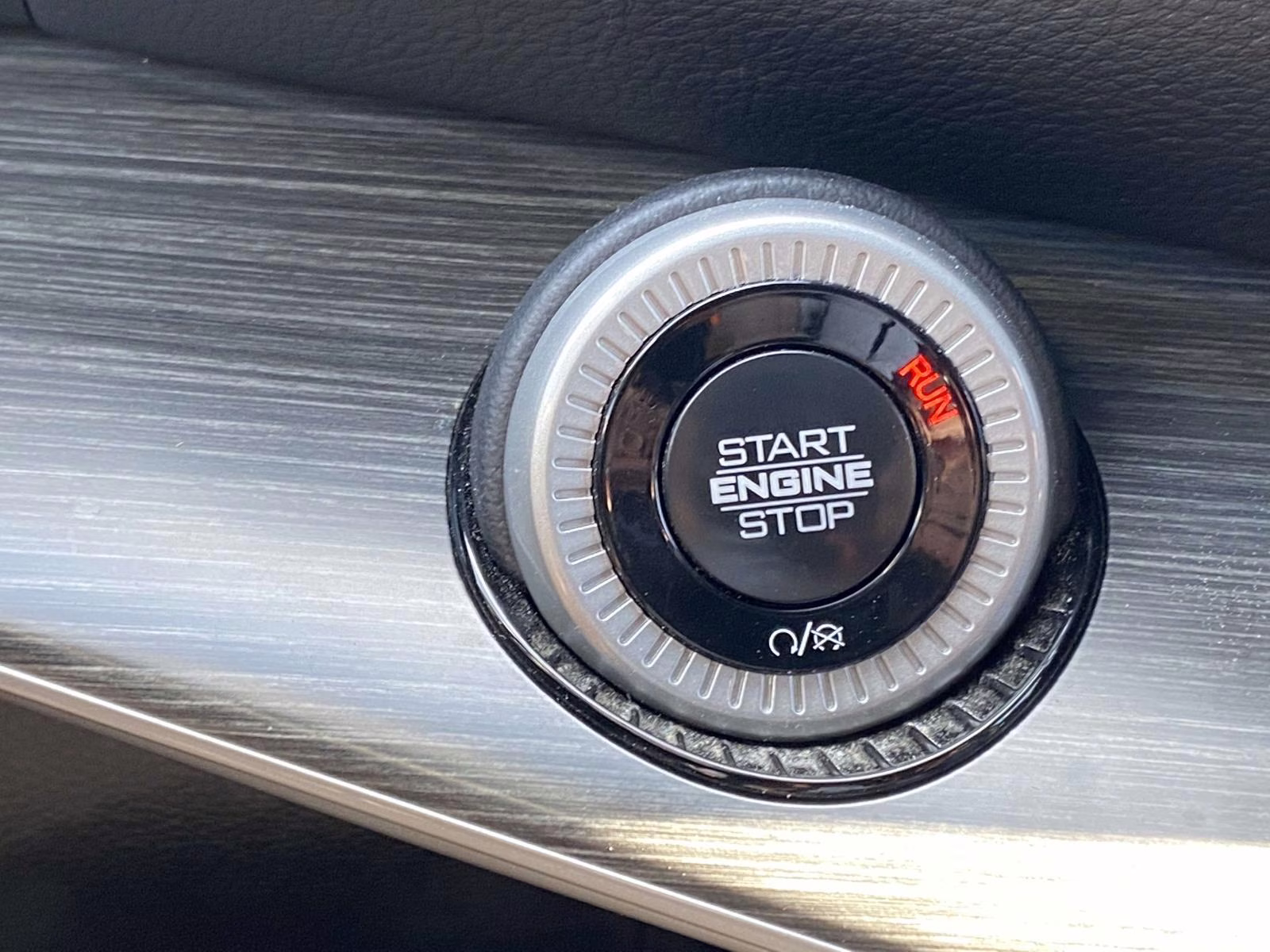 2024 Velvet Red Pearlcoat Jeep Wagoneer Series II 4X4 SUV