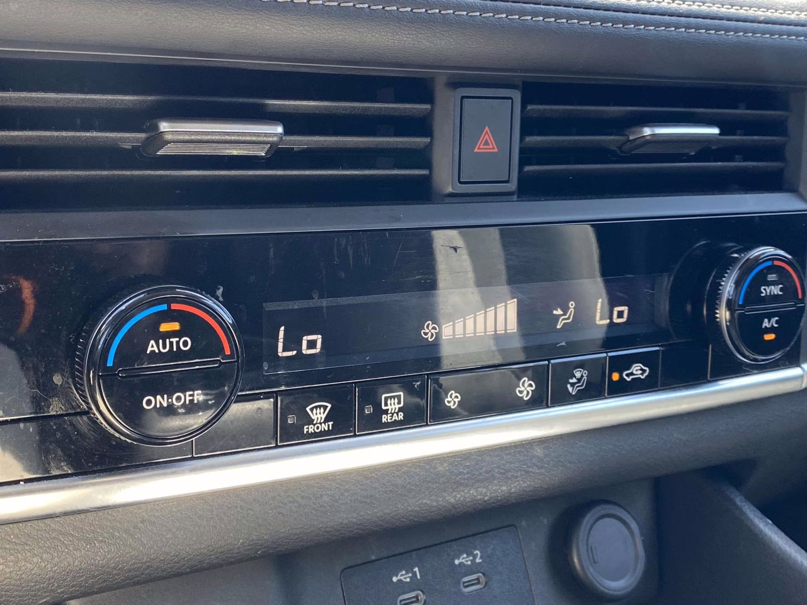 2024 Gun Metallic Nissan Rogue SV AWD SUV