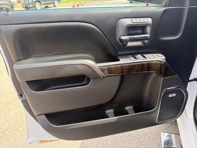 2016 White Frost Tricoat GMC Sierra 1500 Denali 4X4 Truck