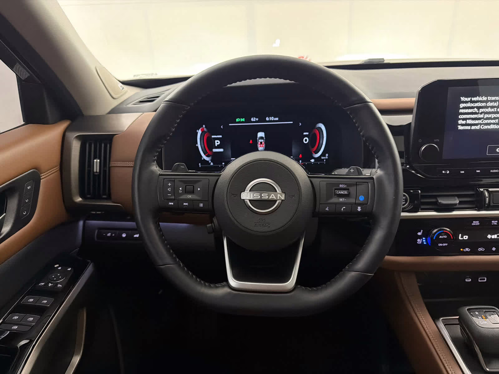 2024 Gun Metallic/Super Black Nissan Pathfinder Platinum FWD SUV