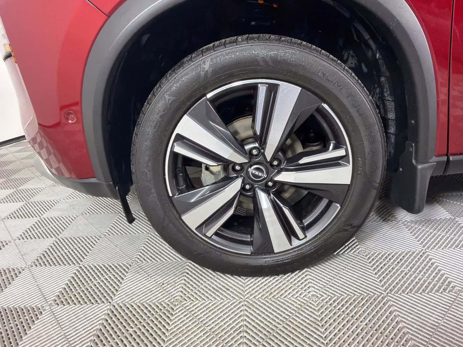 2023 Scarlet Ember Tintcoat Nissan Rogue Platinum FWD SUV