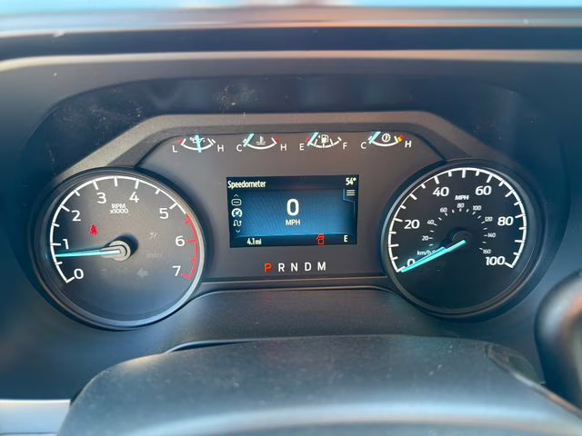 2026 Oxford White Ford Super Duty F-250 SRW XL 4X4 Truck