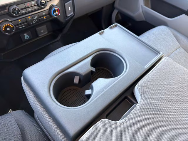 2026 Oxford White Ford Super Duty F-250 SRW XL 4X4 Truck