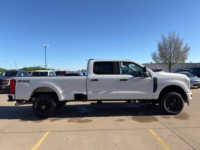 2026 Oxford White Ford Super Duty F-250 SRW XL 4X4 Truck