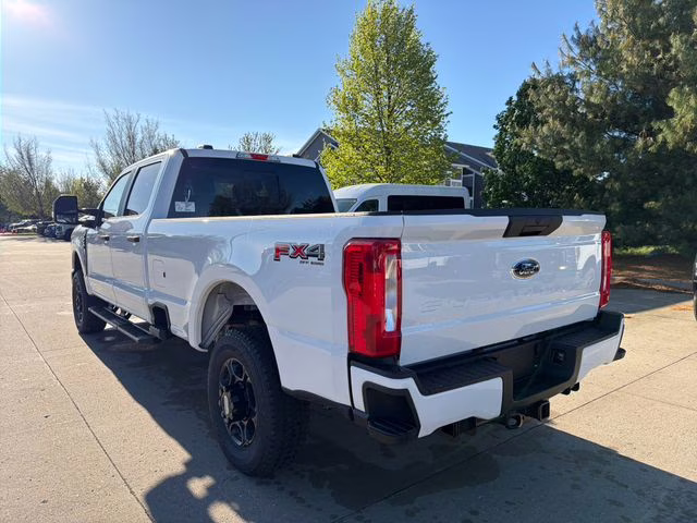 2026 Oxford White Ford Super Duty F-250 SRW XL 4X4 Truck