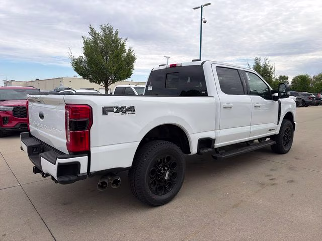 2026 Oxford White Ford Super Duty F-250 SRW Lariat 4X4 Truck