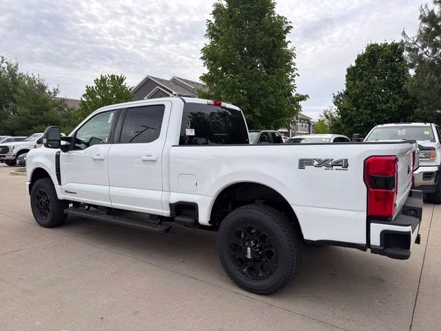 2026 Oxford White Ford Super Duty F-250 SRW Lariat 4X4 Truck