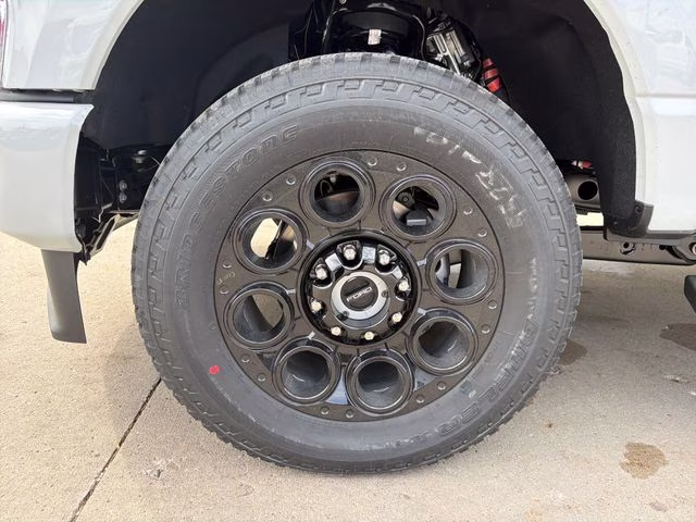 2026 Avalanche Ford Super Duty F-250 SRW Lariat 4X4 Truck