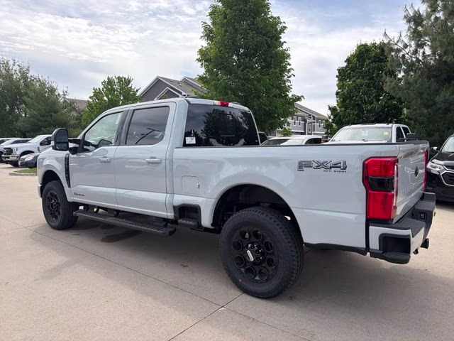 2026 Avalanche Ford Super Duty F-250 SRW Lariat 4X4 Truck