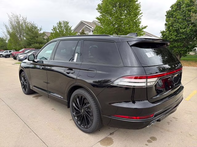 2026 Infinite Black Metallic Clearcoat Lincoln Aviator Reserve AWD SUV